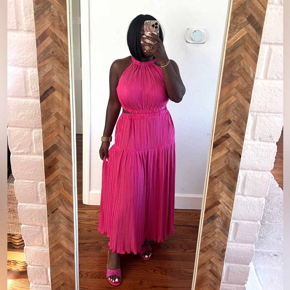 Chic Fuchsia Halter Maxi Dress